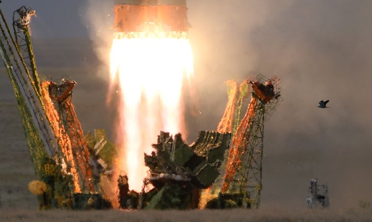 Пуск ракеты-носителя Союз-ФГ с пилотируемым кораблем Союз МС-09 со стартового стола первой Гагаринской стартовой площадки космодрома Байконур. 6 июня 2018 Пуск ракеты-носителя Союз-ФГ с пилотируемым кораблем Союз МС-09 со стартового стола первой Гагаринской стартовой площадки космодрома Байконур. 6 июня 2018