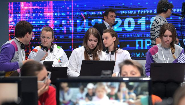 Волонтеры приняли участие в проведении прямой линии с президентом России