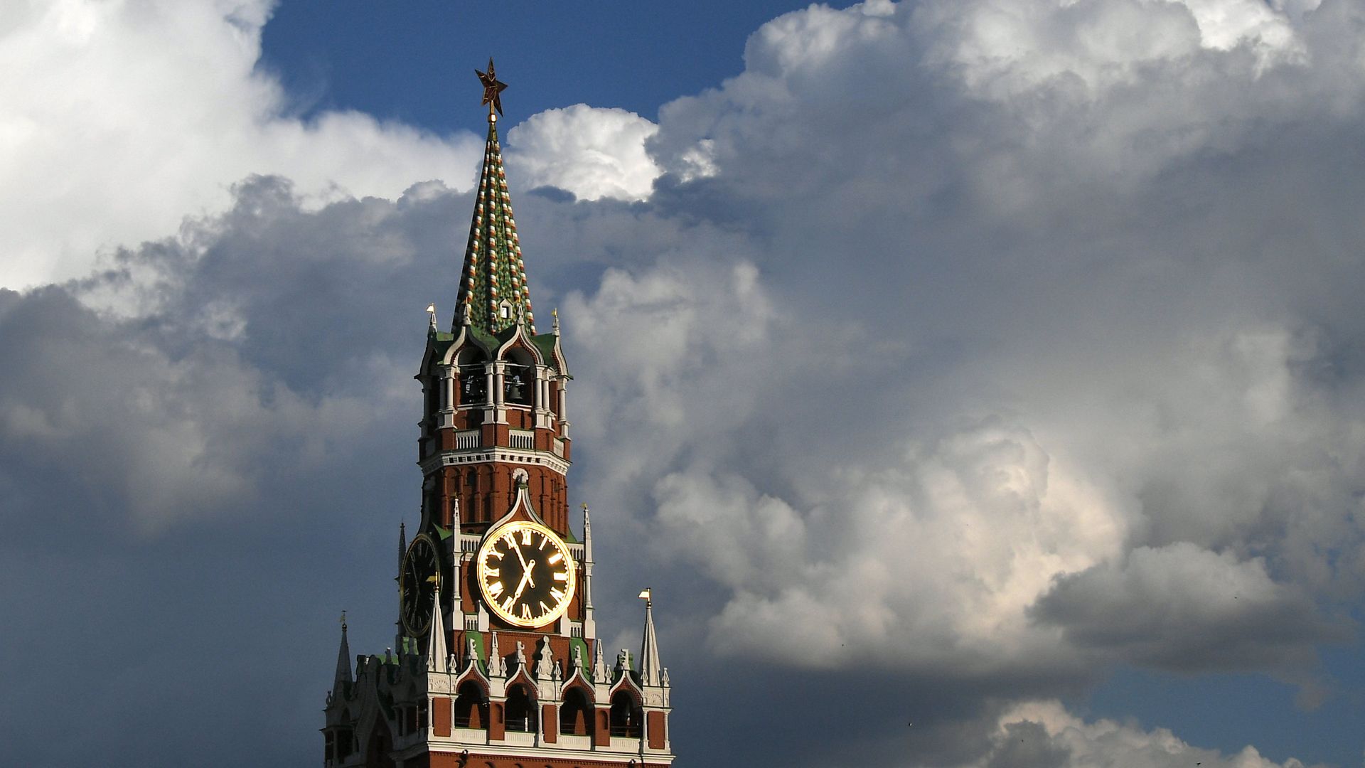 Спасская башня Московского Кремля Спасская башня Московского Кремля - РИА Новости, 1920, 21.08.2022