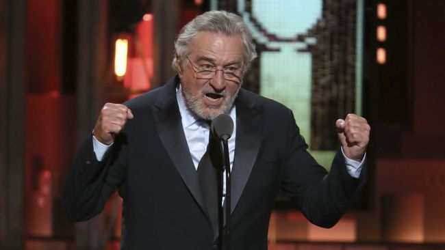 Актер Роберт де Ниро на церемонии вручения премии Tony в Нью-Йорке, США. 10 июня 2018 Актер Роберт де Ниро на церемонии вручения премии Tony в Нью-Йорке, США. 10 июня 2018