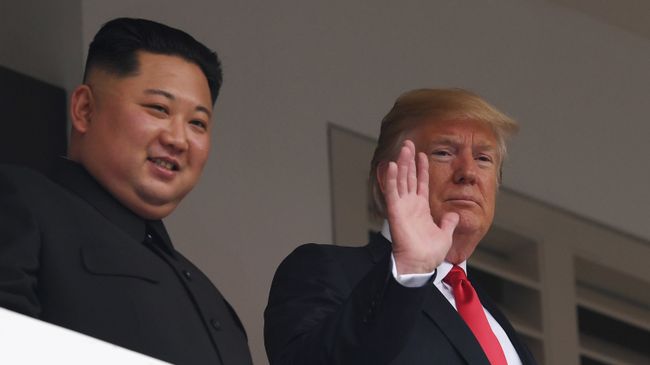 Трамп и Ким Чен Ын на саммите в Сингапуре. 12.06.2018 Трамп и Ким Чен Ын на саммите в Сингапуре. 12.06.2018