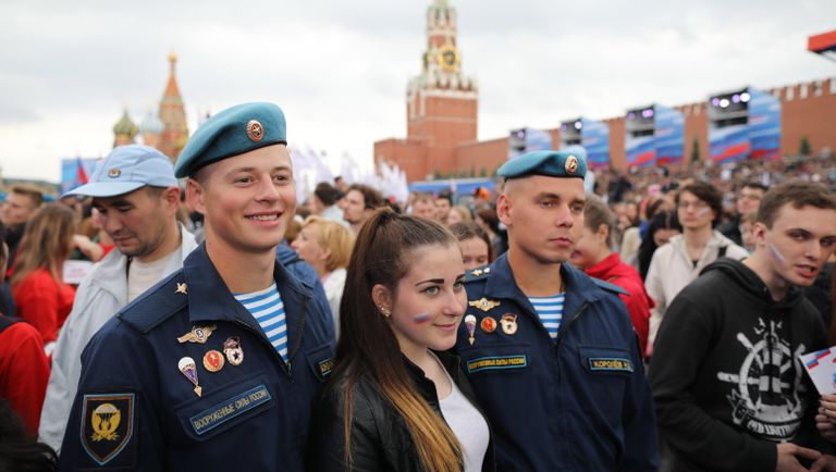 Участники празднования Дня России на Красной площади. 12 июня 2018 Участники празднования Дня России на Красной площади. 12 июня 2018