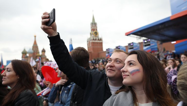 Участники празднования Дня России на Красной площади. 12 июня 2018 Участники празднования Дня России на Красной площади. 12 июня 2018