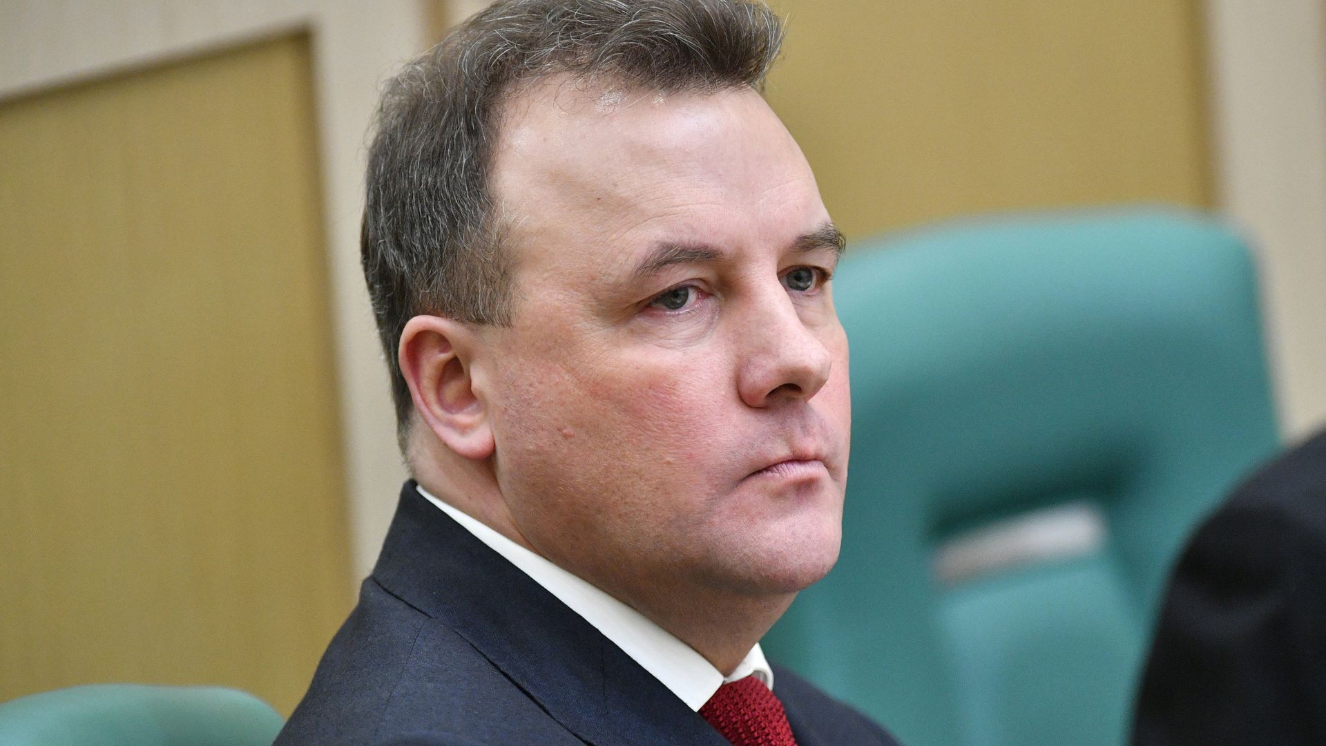Полномочный представитель президента РФ в Совете Федерации РФ Артур Муравьев Полномочный представитель президента РФ в Совете Федерации РФ Артур Муравьев - РИА Новости, 1920, 14.05.2024