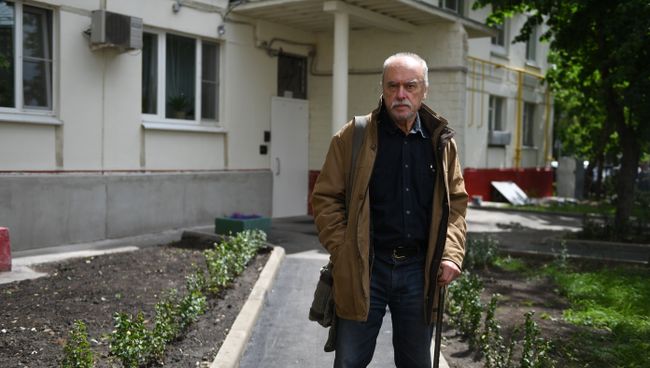 Член совета собственников дома 28 на 1-м Щипковском переулке Вадим Васильевич Иванов Член совета собственников дома 28 на 1-м Щипковском переулке Вадим Васильевич Иванов