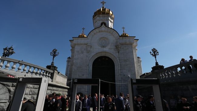 В Преображенской церкви Храма Христа Спасителя проходит прощание с режиссером Станиславом Говорухиным. 16 июня 2018 В Преображенской церкви Храма Христа Спасителя проходит прощание с режиссером Станиславом Говорухиным. 16 июня 2018