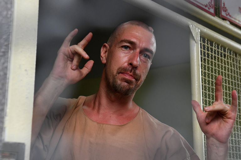 Александр Кириллов перед заседанием суда в Паттайе Александр Кириллов перед заседанием суда в Паттайе