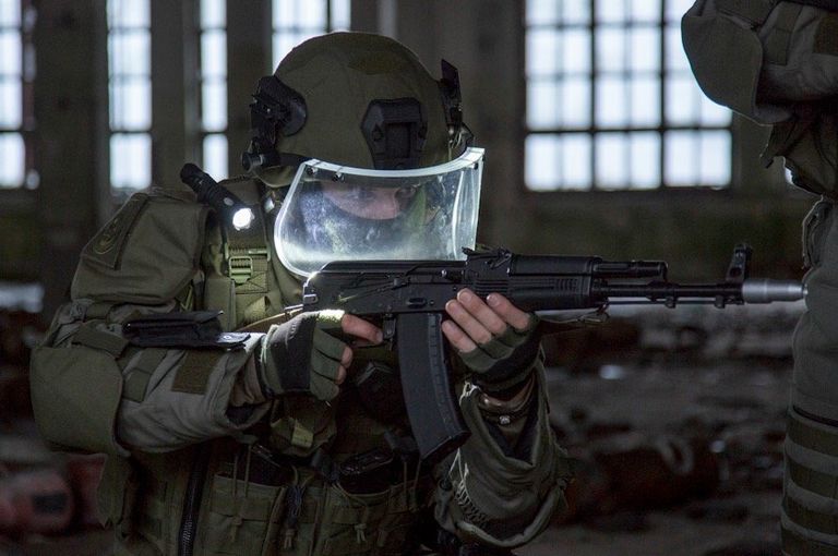 Практическая тренировка подразделений штурма и разграждения инженерно-саперного соединения инженерных войск ВС РФ Практическая тренировка подразделений штурма и разграждения инженерно-саперного соединения инженерных войск ВС РФ