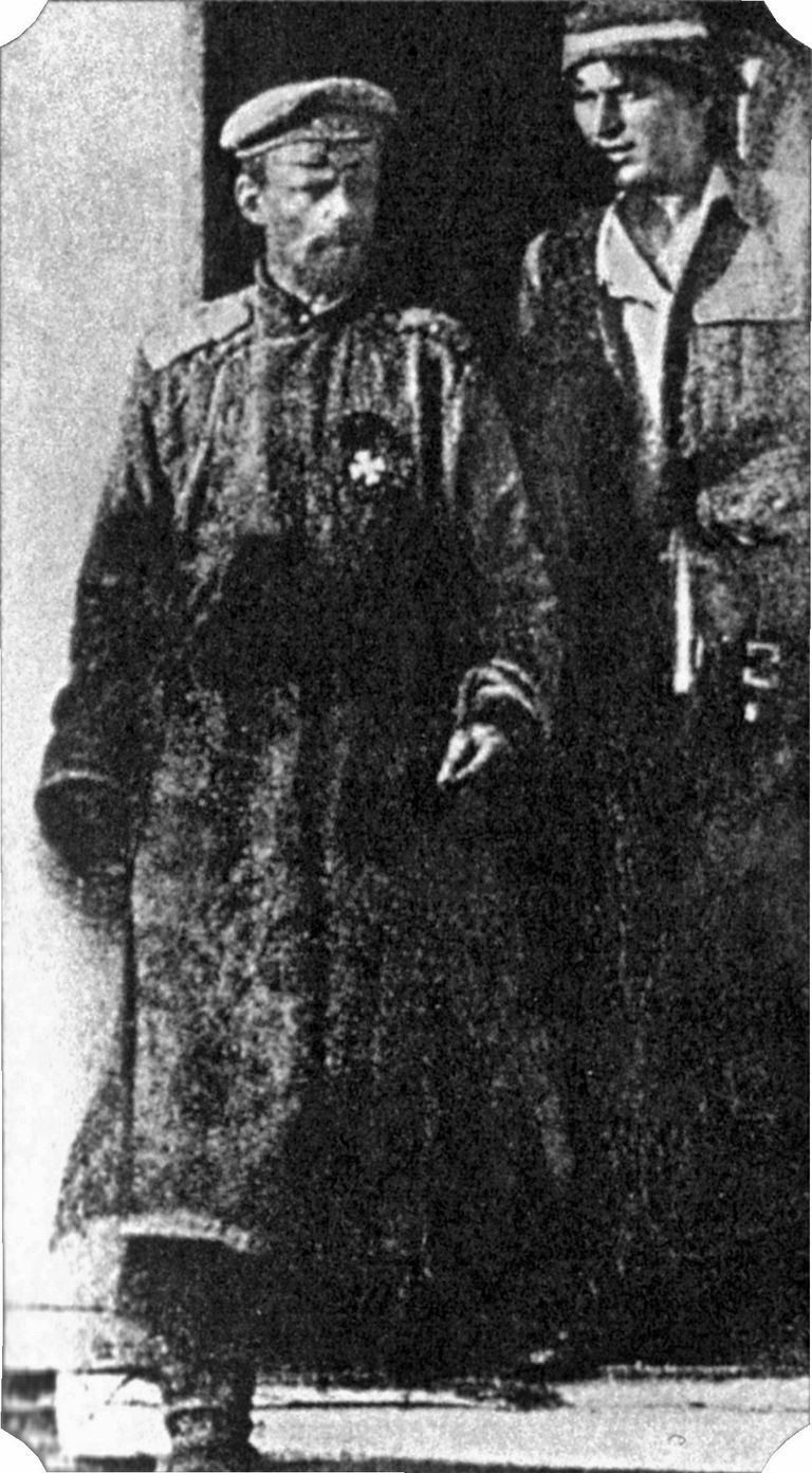 Барон Р.Ф. Унгерн в сопровождении П.Е. Щетинкина. Сентябрь 1921 Барон Р.Ф. Унгерн в сопровождении П.Е. Щетинкина. Сентябрь 1921