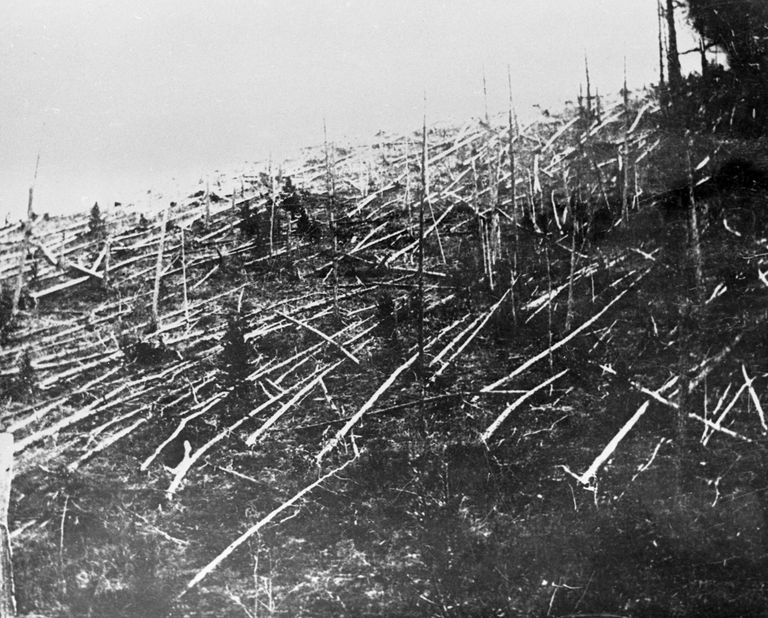 Эвенский автономный округ Красноярского края. Так выглядела тайга в 1927 году, когда ученые добрались до места падения