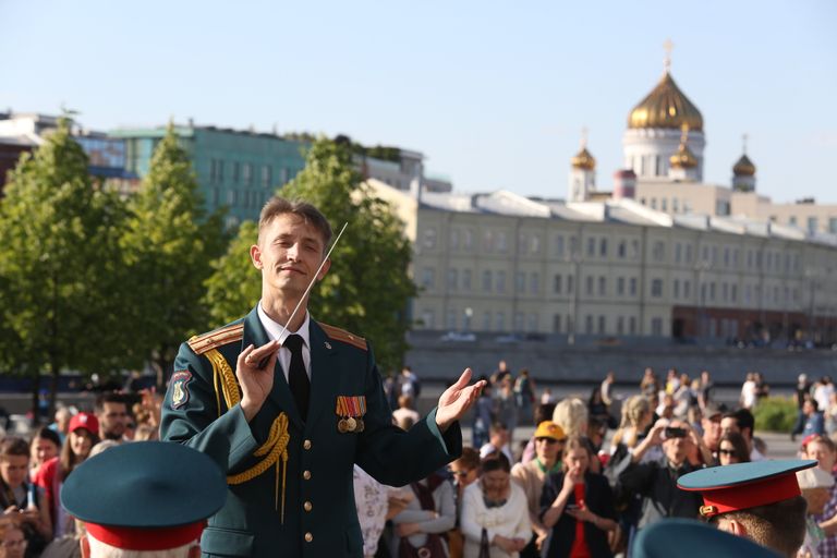 Выступление оркестра Военного университета в парке искусств Музеон. 2 июня 2018 Выступление оркестра Военного университета в парке искусств Музеон. 2 июня 2018