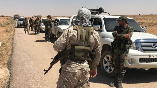 Сирийская армия на границе с Иорданией а провинции Дераа . 5 июля 2018 Сирийская армия на границе с Иорданией а провинции Дераа . 5 июля 2018