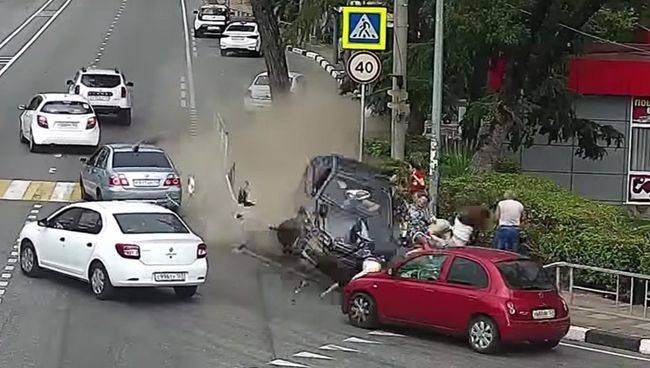 Авария в поселке Дагомыс, Сочи Авария в поселке Дагомыс, Сочи
