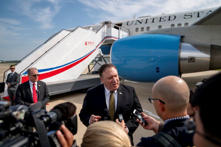Госсекретарь США Майк Помпео отвечает на вопросы журналистов в Пхеньяне, Северная Корея. 7 июля 2018