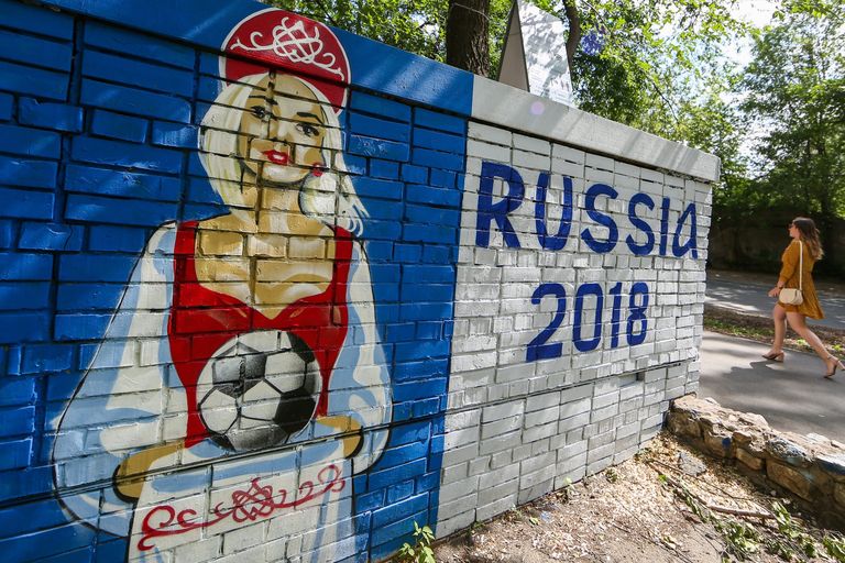 Граффити, посвященное чемпионату мира по футболу ФИФА-2018, в Самаре Граффити, посвященное чемпионату мира по футболу ФИФА-2018, в Самаре