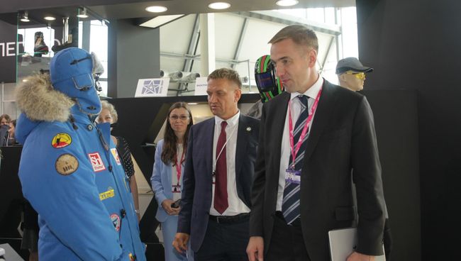 Стенд легпрома на выставке ИННОПРОМ-2018 Стенд легпрома на выставке ИННОПРОМ-2018