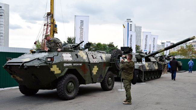 Военная выставка в Киеве Военная выставка в Киеве