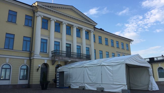 Президентский дворец в Хельсинки. Архивное фото Президентский дворец в Хельсинки. Архивное фото