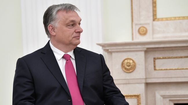 Премьер-министр Венгрии Виктор Орбан во время встречи с президентом РФ Владимиром Путиным. 15 июля 2018 Премьер-министр Венгрии Виктор Орбан во время встречи с президентом РФ Владимиром Путиным. 15 июля 2018