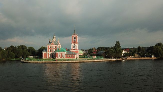 Храм Сорока мучеников Севастийских в городе Переславль-Залесский Ярославской области
