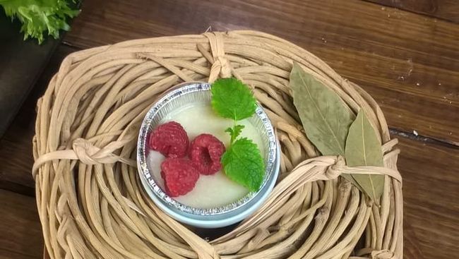 Овсяный кисель с малиной Овсяный кисель с малиной