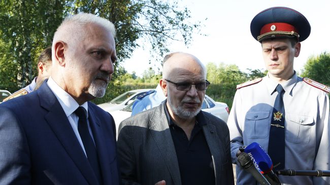 Сергей Бабуркин и Михаил Федотов во время посещения исправительной колонии №1 в Ярославле. 23 июля 2018 Сергей Бабуркин и Михаил Федотов во время посещения исправительной колонии №1 в Ярославле. 23 июля 2018
