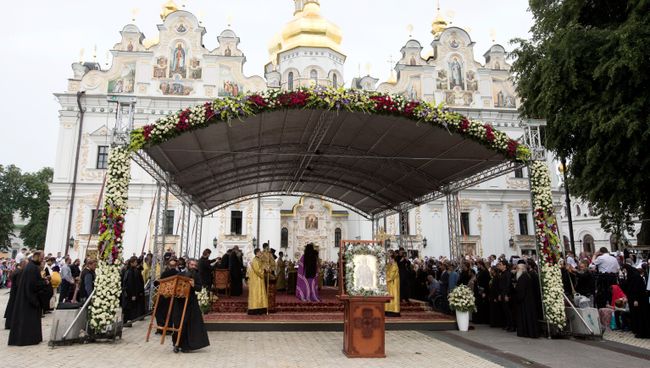 Праздничные мероприятия, посвященные 1030-летию Крещения Руси, в Киево-Печерской лавре в Киеве. 27 июля 2018 Праздничные мероприятия, посвященные 1030-летию Крещения Руси, в Киево-Печерской лавре в Киеве. 27 июля 2018
