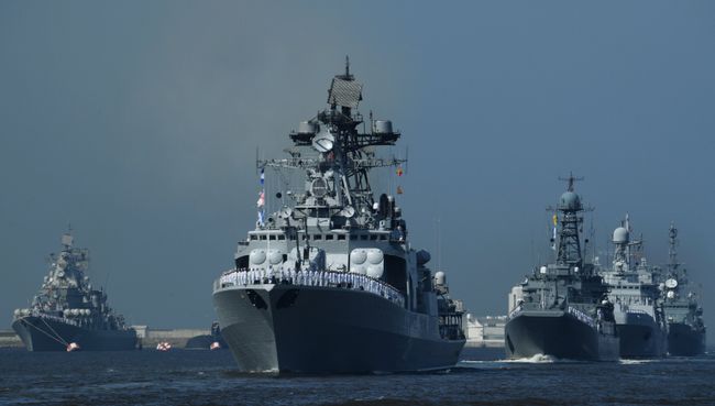 Российские боевые корабли. Архивное фото Российские боевые корабли. Архивное фото