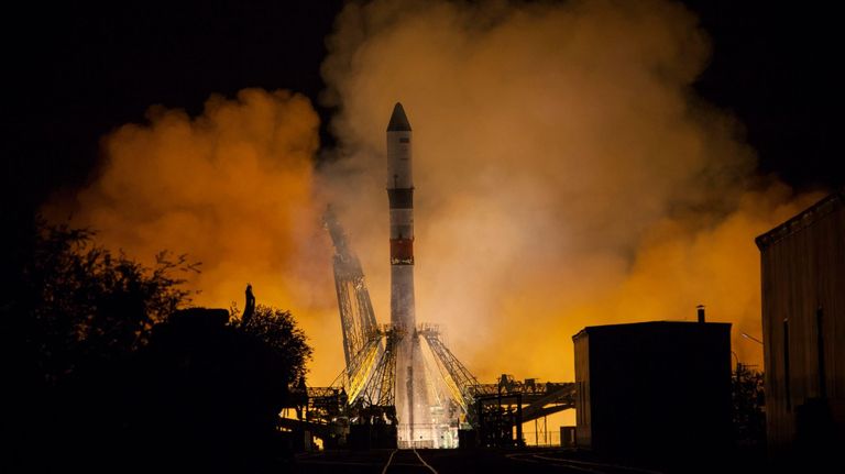 Пуск ракеты-носителя Союз-2.1А с транспортным грузовым кораблем Прогресс МС-09 к Международной космической станции со стартовой площадки космодрома Байконур Пуск ракеты-носителя Союз-2.1А с транспортным грузовым кораблем Прогресс МС-09 к Международной космической станции со стартовой площадки космодрома Байконур