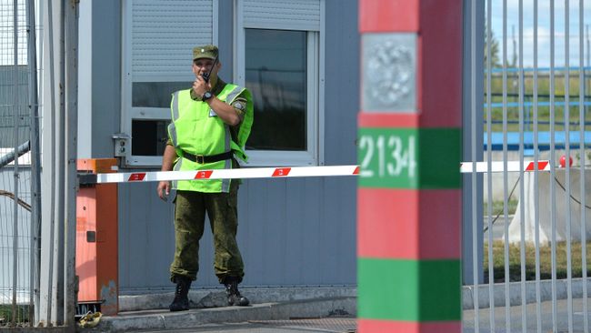 На контрольно-пропускном пункте Бугристое российско-казахстанской границы