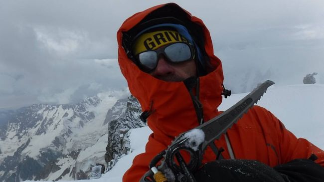 Александр Гуков во время одного из восхождений Александр Гуков во время одного из восхождений