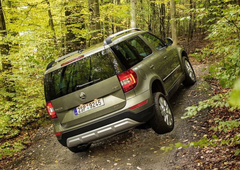 Автомобиль Skoda Yeti Автомобиль Skoda Yeti