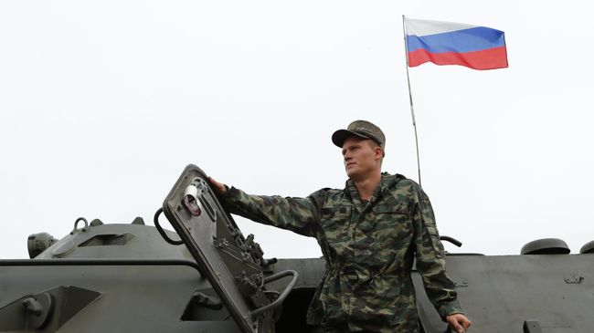 Военнослужащий России. Архивное фото Военнослужащий России. Архивное фото