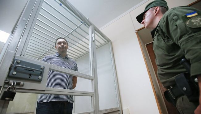 Руководитель портала РИА Новости Украина Кирилл Вышинский в зале апелляционного суда Херсонской области Украины. 6 августа 2018 Руководитель портала РИА Новости Украина Кирилл Вышинский в зале апелляционного суда Херсонской области Украины. 6 августа 2018