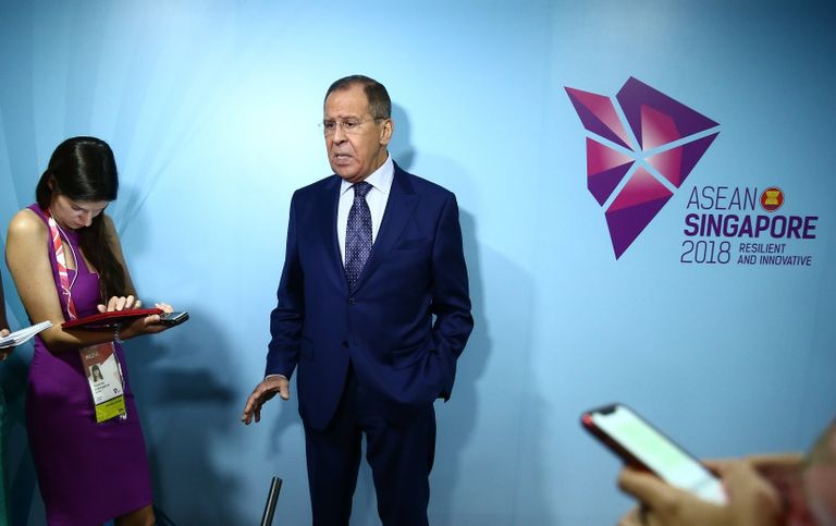 Министр иностранных дел России Сергей Лаврова на пресс-конференции по итогам Совещания министров иностранных дел Россия-АСЕАН, Сингапур, 2 августа 2018 года Министр иностранных дел России Сергей Лаврова на пресс-конференции по итогам Совещания министров иностранных дел Россия-АСЕАН, Сингапур, 2 августа 2018 года