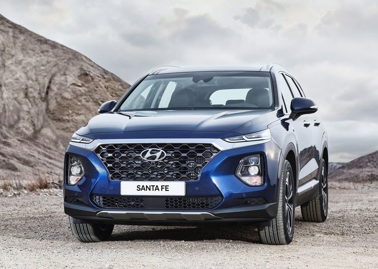 Автомобиль Hyundai Santa Fe