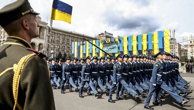 Украинские военнослужащие. Архивное фото Украинские военнослужащие. Архивное фото