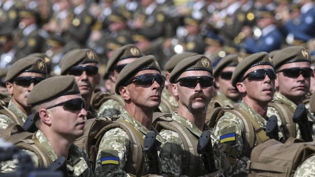 Украинские военнослужащие Украинские военнослужащие
