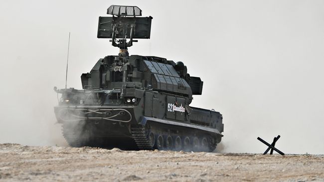 Зенитный ракетный комплекс Тор Зенитный ракетный комплекс Тор