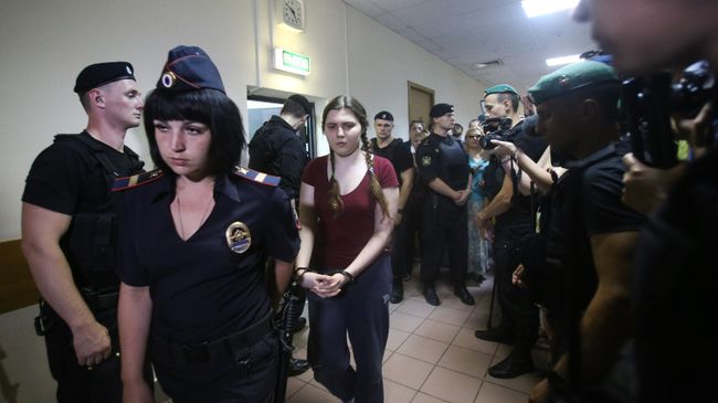 Фигурантка дела Нового величия Анна Павликова в Дорогомиловском суде Москвы