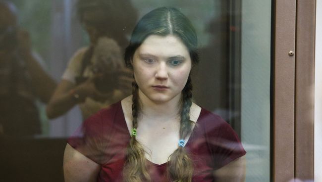 Фигурантка дела Нового величия Анна Павликова в Дорогомиловском суде Москвы Фигурантка дела Нового величия Анна Павликова в Дорогомиловском суде Москвы