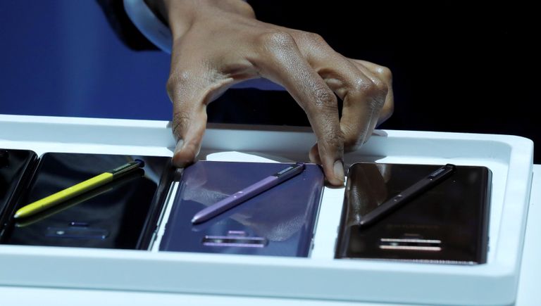 Новый телефон Galaxy Note 9 на презентации Galaxy Unpacked в Нью-Йорке Новый телефон Galaxy Note 9 на презентации Galaxy Unpacked в Нью-Йорке