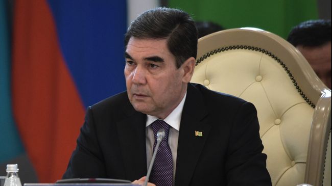 Президент Туркменистана Гурбангулы Бердымухамедов на встрече глав государств-участников V Каспийского саммита в Актау. 12 августа 2018