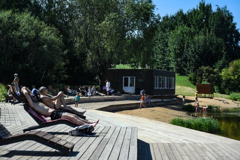 Зона отдыха у воды