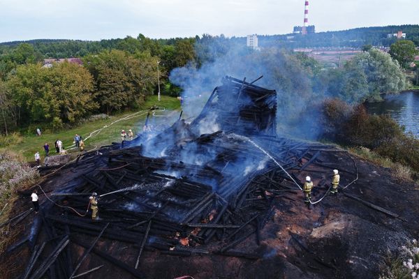Сгоревшая церковь Успения Божией Матери в Кондопоге