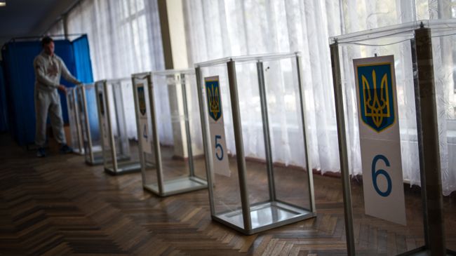Урны для голосования на Украине Урны для голосования на Украине