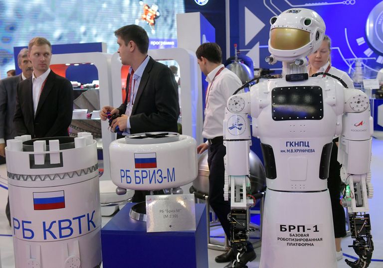 Роботизированная платформа БРП-1 центра Хруничева на форуме Армия-2018 Роботизированная платформа БРП-1 центра Хруничева на форуме Армия-2018