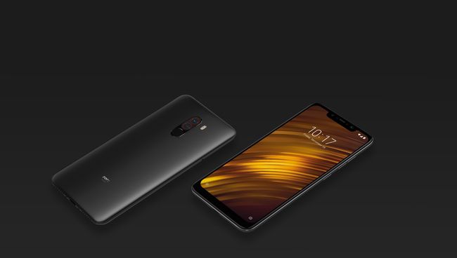 Новый флагманский смартфон Pocophone компании Xiaomi. Архивное фото Новый флагманский смартфон Pocophone компании Xiaomi. Архивное фото
