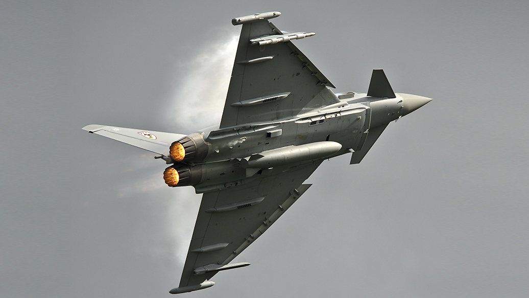Истребитель Eurofighter Typhoon Королевских ВВС Великобритании Истребитель Eurofighter Typhoon Королевских ВВС Великобритании - РИА Новости, 1920, 02.02.2022