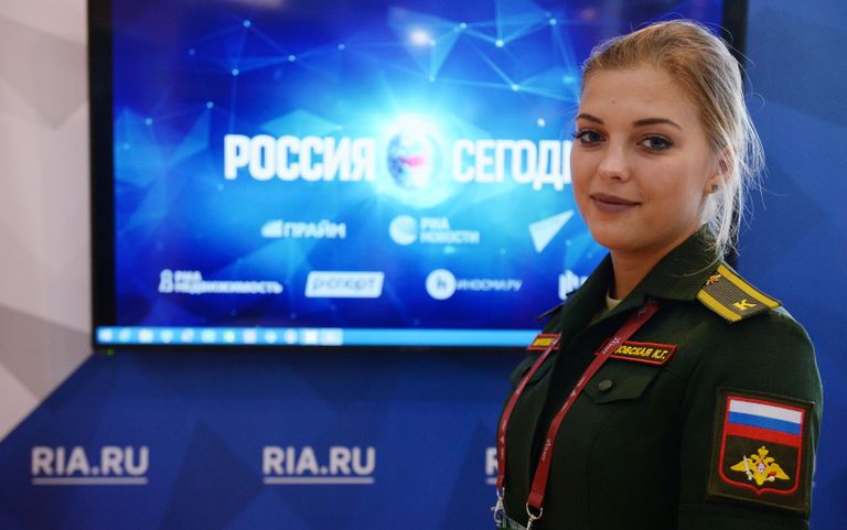 У стенда МИА Россия сегодня на IV Международном военно-техническом форуме «Армия-2018» У стенда МИА Россия сегодня на IV Международном военно-техническом форуме «Армия-2018»